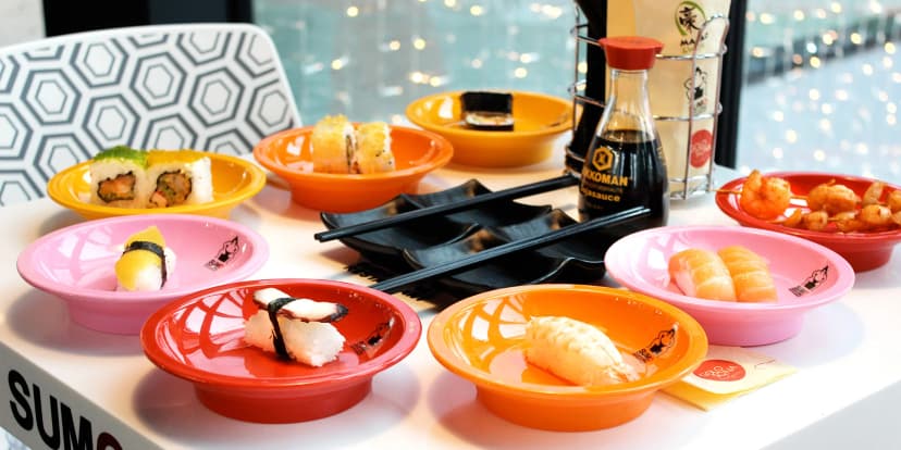 Running sushi v Hradci Králové: 2 h konzumace asijských pochoutek pro dospělé i děti