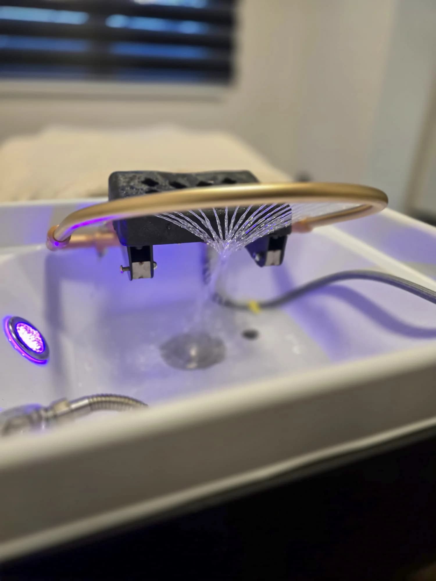 Péče o vlasy i pokožku: head spa v délce 60, 90 nebo 120 minut