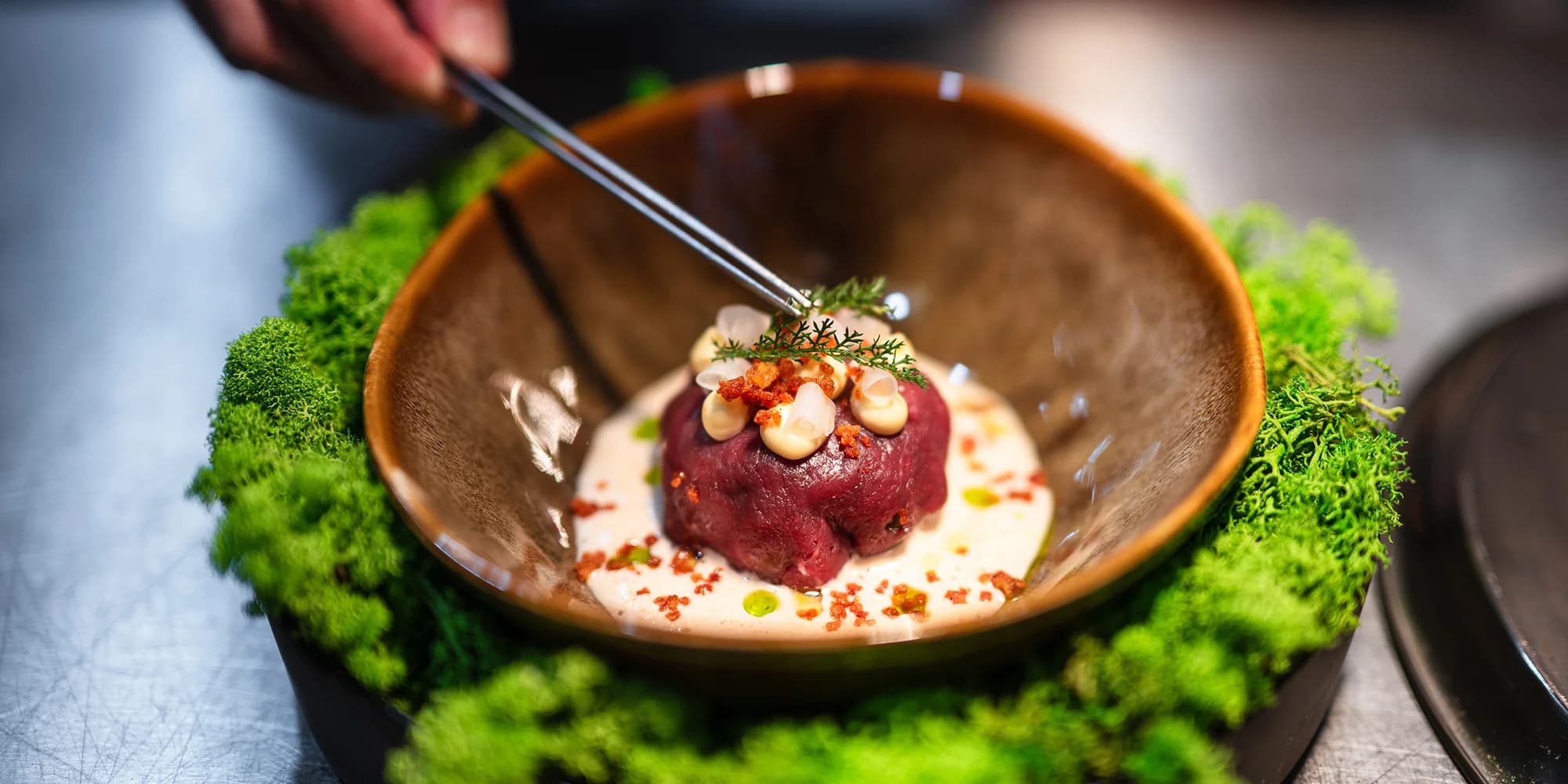 5chodové degustační menu i vinné párování ve vyhlášené restauraci pro 1 či 2 osoby